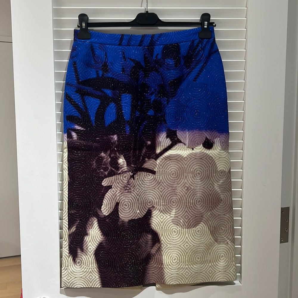 Pencil skirt by Dries Van Noten.